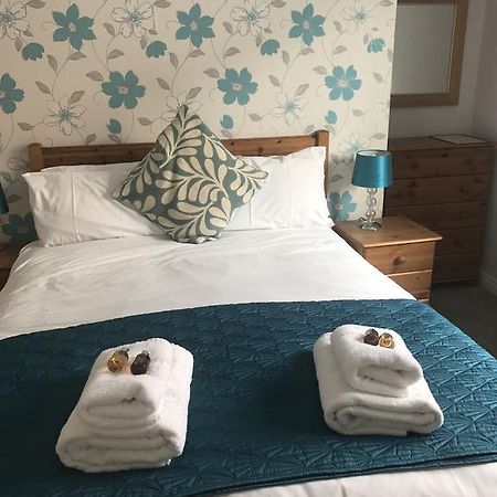 Riccarton Inn Currie Exteriör bild