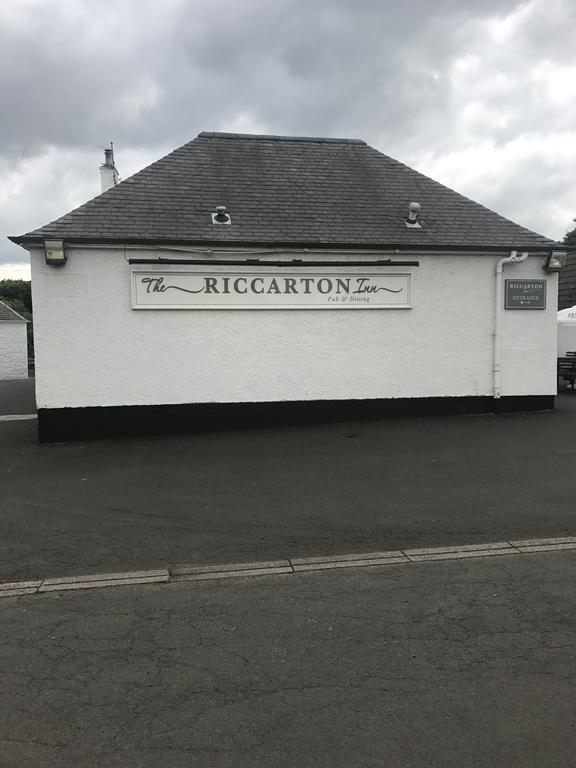 Riccarton Inn Currie Exteriör bild